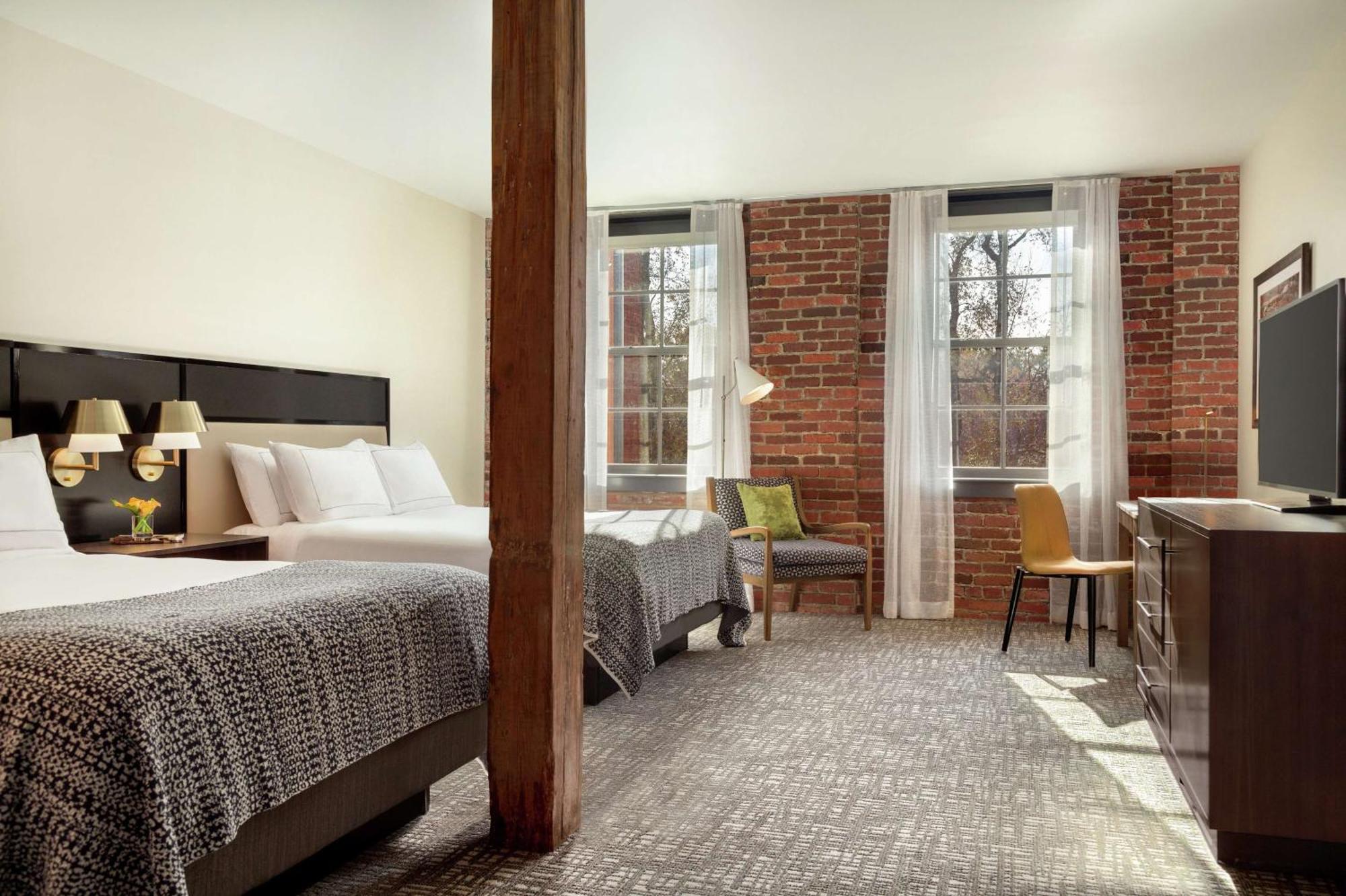 Hotel The Wilbur Lititz, Tapestry Collection By Hilton