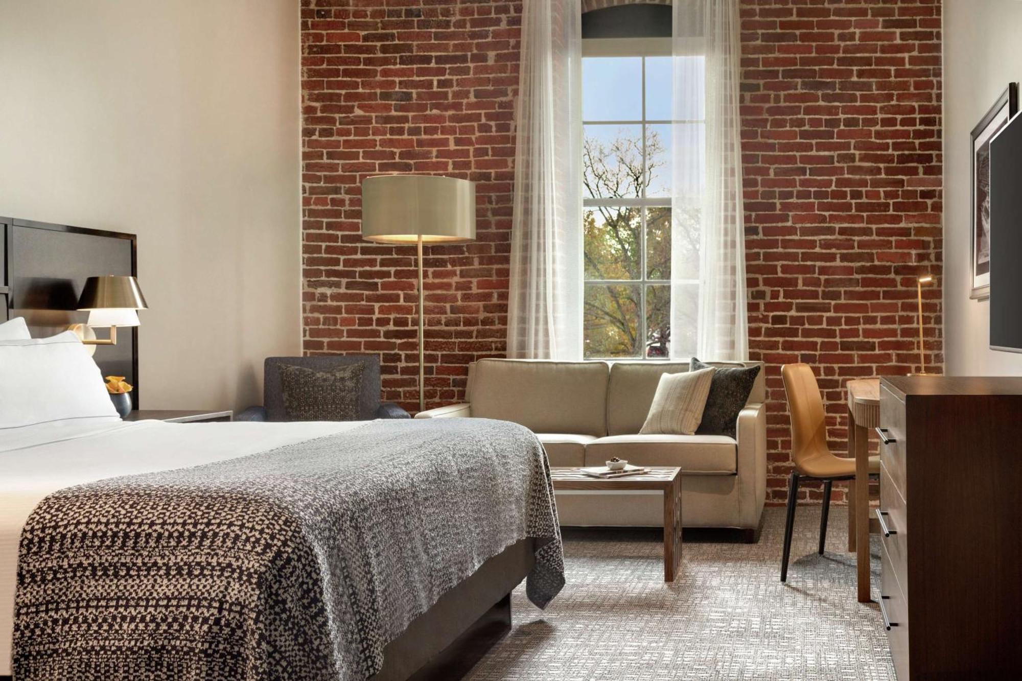 The Wilbur Lititz, Tapestry Collection By Hilton Lititz